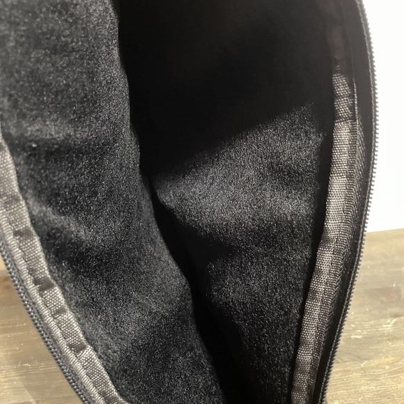 Galaxy Space Laptop Sleeve New Case Padded Zip Up Soft Inside 15” x 11” - Picture 4 of 6